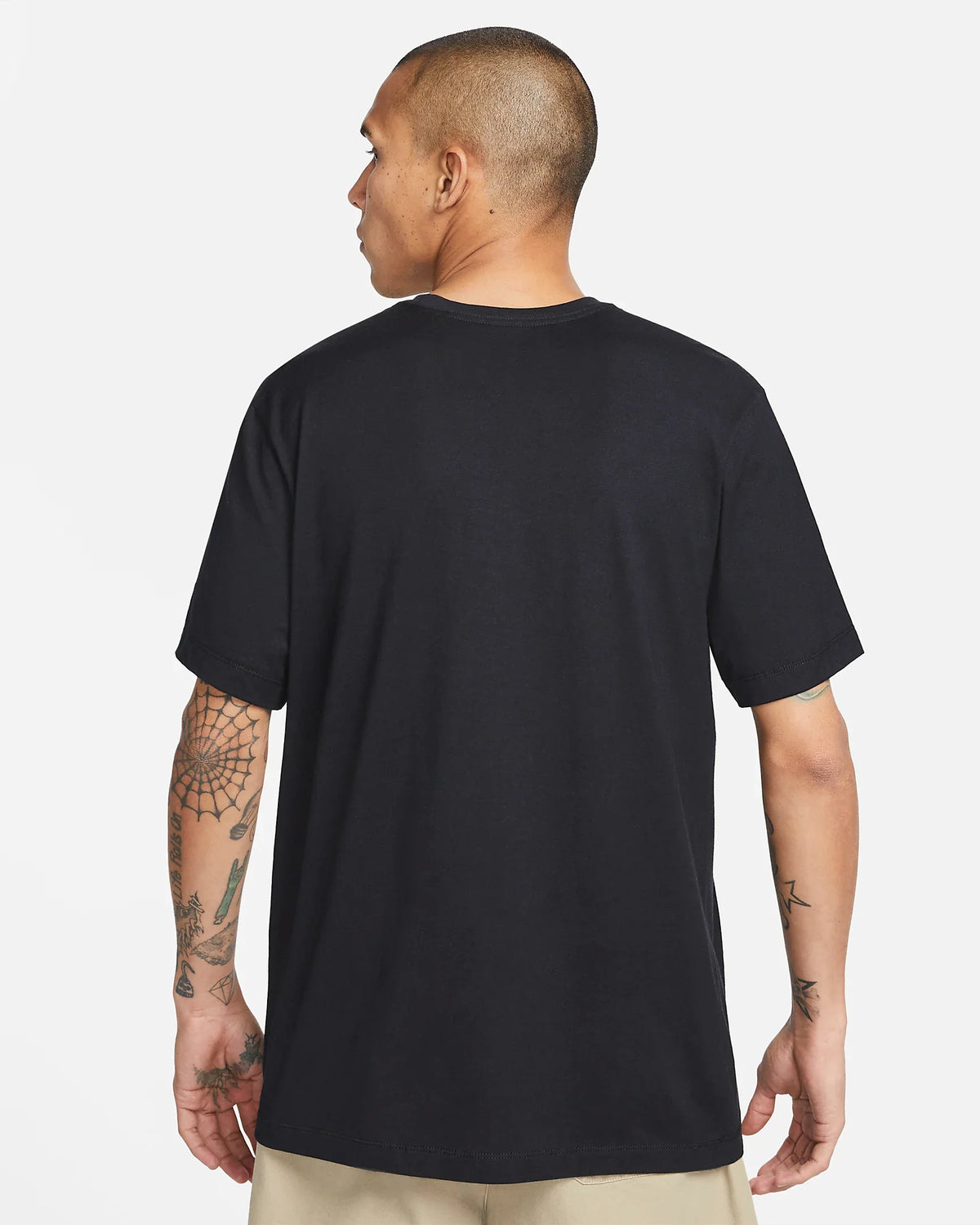Nike PUMAS UNAM Just Do It T-Shirt- Black product image 2, provided for visual reference and product detail review