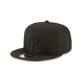 NEW ERA NEW YORK YANKEES BLACK ON BLACK 9FIFTY Snapback product image 1, provided for visual reference and product detail