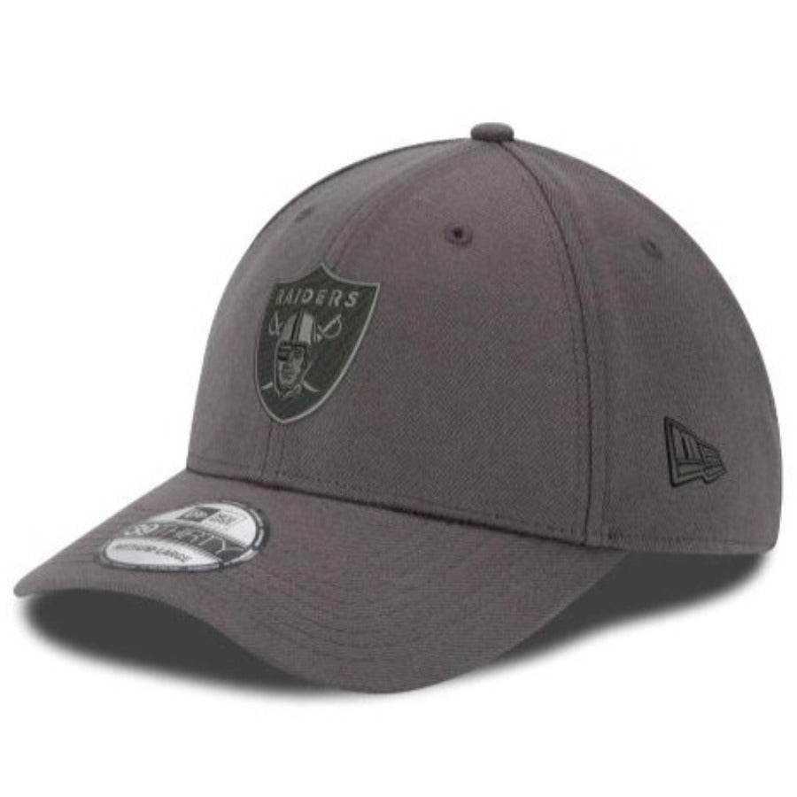 Las Vegas Raiders New Era 39THIRTY Flex Hat - Graphite product image 1, provided for visual reference and product detail