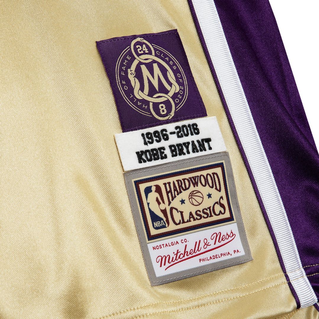 Los Angeles Lakers Kobe Bryant Mitchell & Ness Hall of Fame product image 3