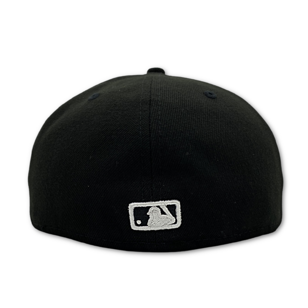 TORONTO BLUE JAYS Leather BASIC 59FIFTY FITTED -BLACK/WHITE product image 4, provided for visual reference and product