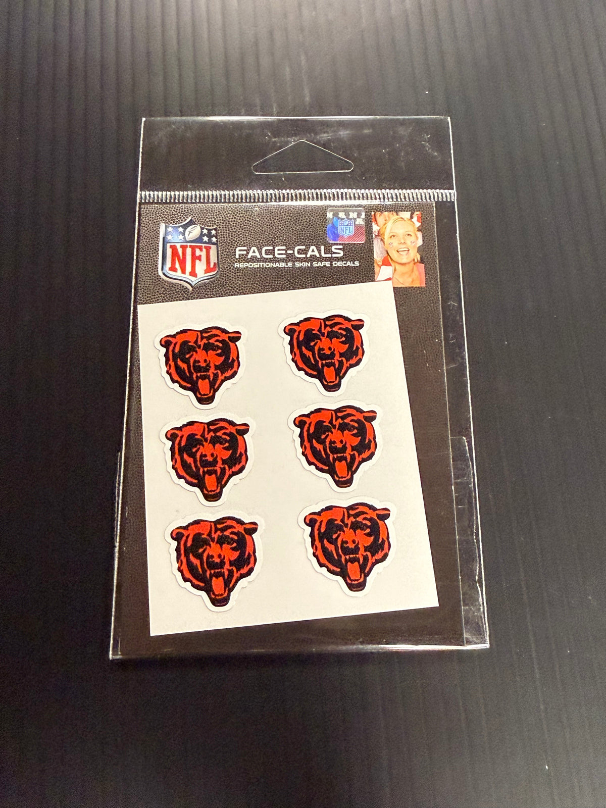 Chicago Bears Bear Head Face Cal product image 1, provided for visual reference and product detail review