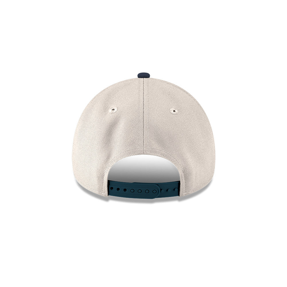 Chicago Bears Chrome/Black Script New Era 9FORTY A-Frame Adjustable Hat product image 4, provided for visual reference and