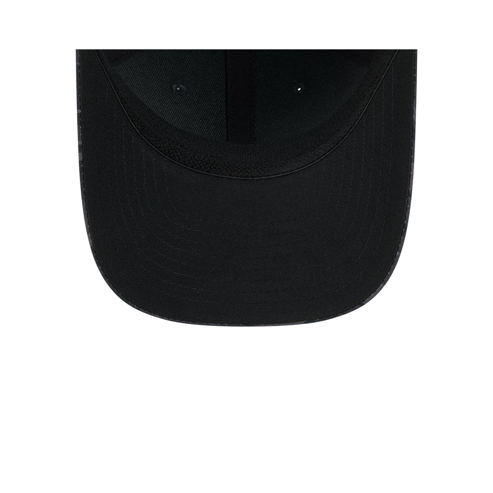 Chicago Bears New Era 2026 Salute To Service 39THIRTY M-Crown Stretch Hat product image 7, provided for visual reference and