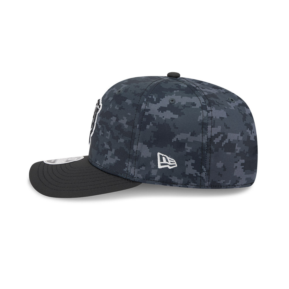 Chicago Bears New Era 2026 Salute To Service 9SEVENTY Stretch-Snap Adjustable Hat product image 5, provided for visual