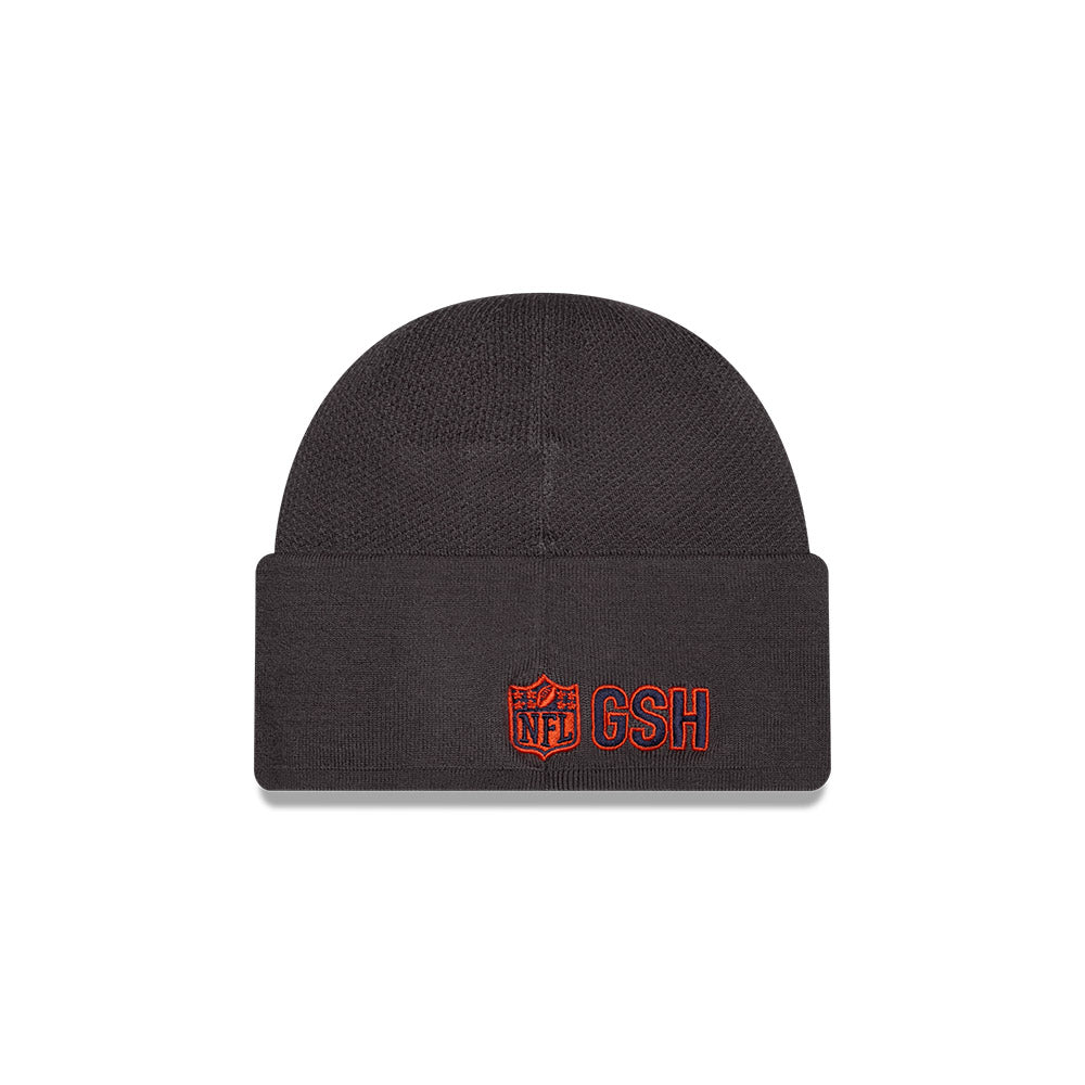 Chicago Bears New Era 2026 Sideline Skully Knit Hat product image 2, provided for visual reference and product detail review