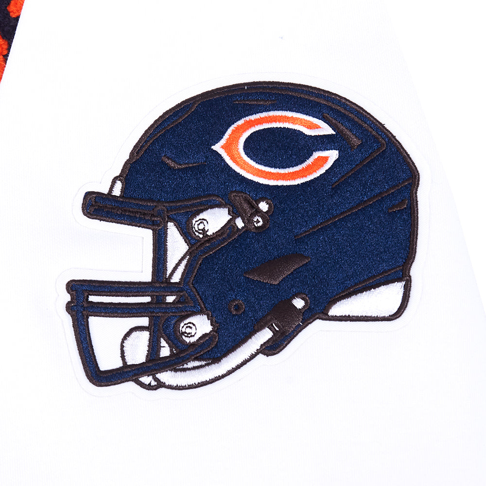 Chicago Bears Pro Standard Full Zip Chenille White Hoodie product image 7, provided for visual reference and product detail