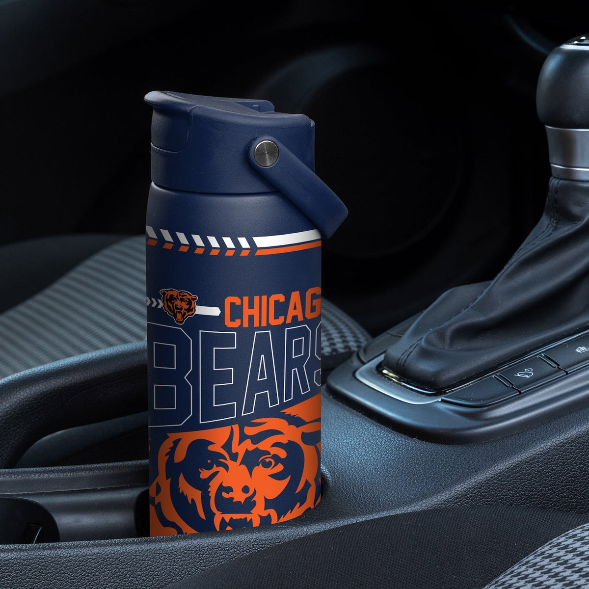 Chicago Bears Rico 22oz. Stainless Steel Water Bottle product image 2, provided for visual reference and product detail
