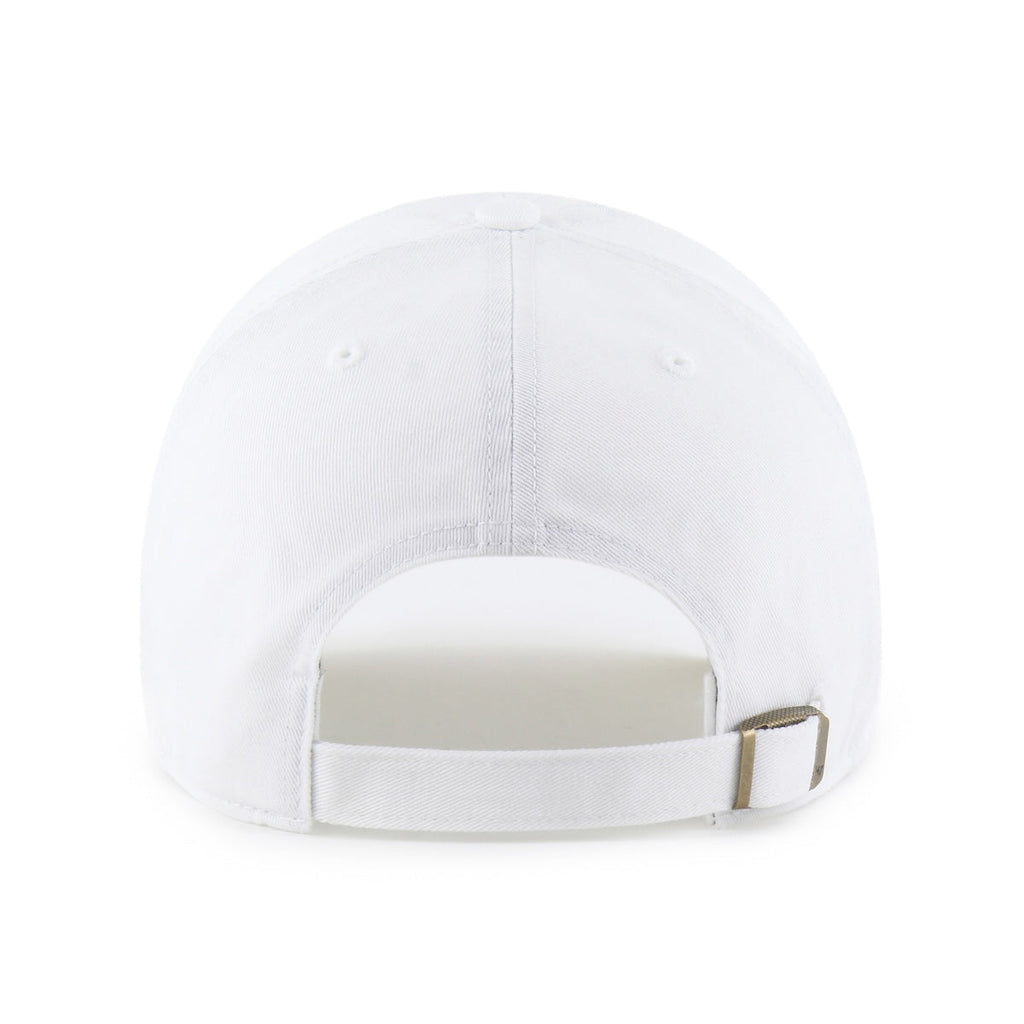 Chicago Bears White Pink '47 Cleanup Adjustable Hat product image 2, provided for visual reference and product detail review