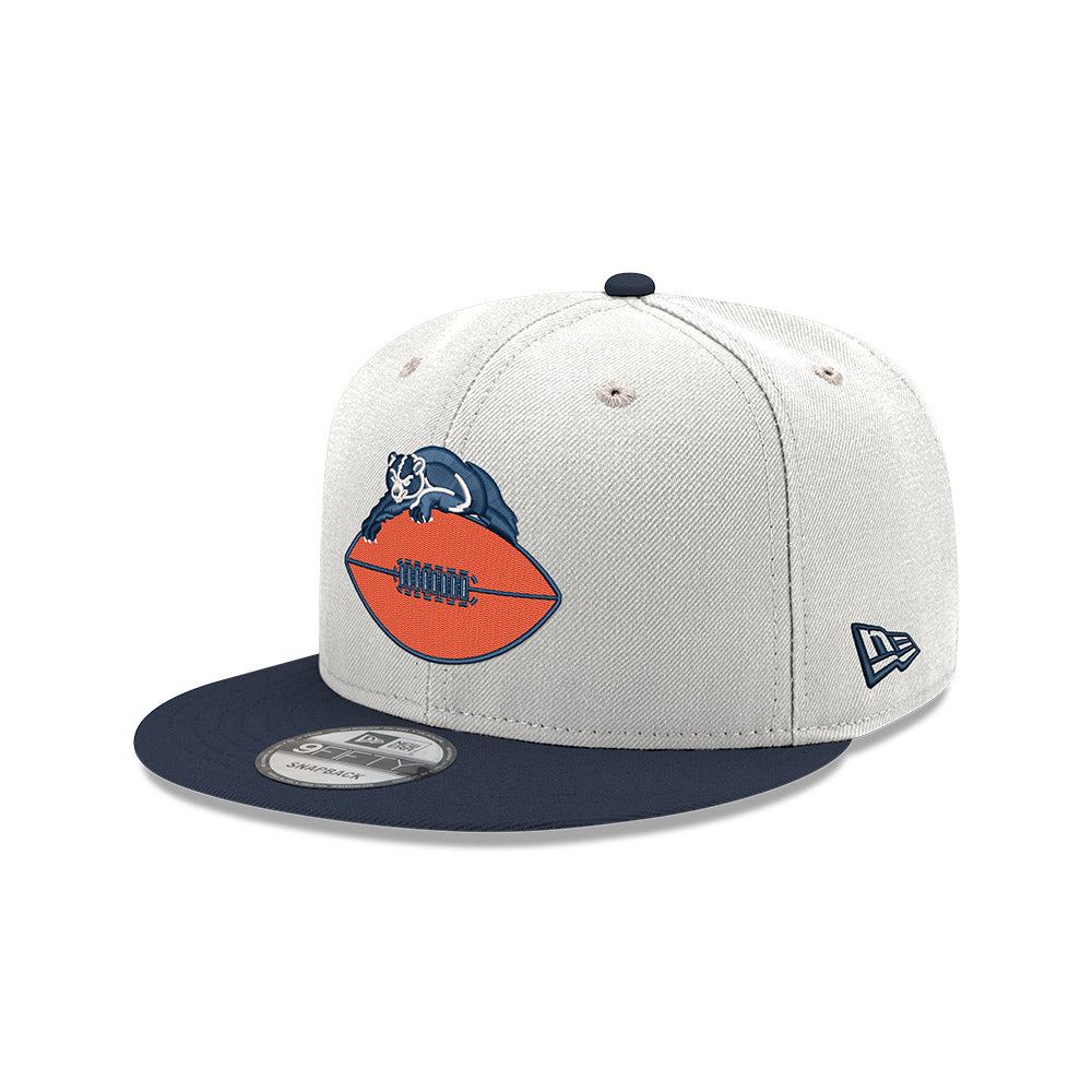 Chicago Bears White/Navy Retro New Era 9FIFTY Snapback Hat product image 2, provided for visual reference and product detail