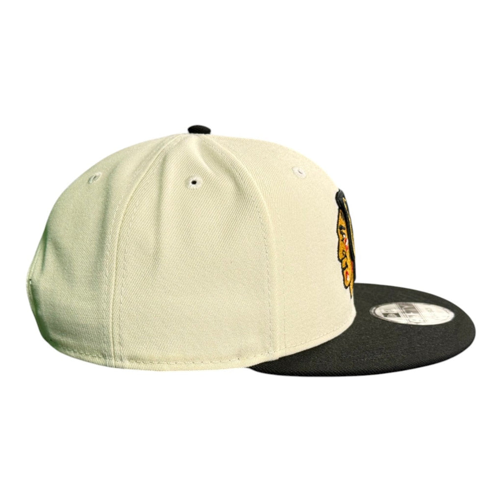 Chicago Blackhawks New Era Chrome/Black 9FIFTY Snapback Hat product image 5, provided for visual reference and product