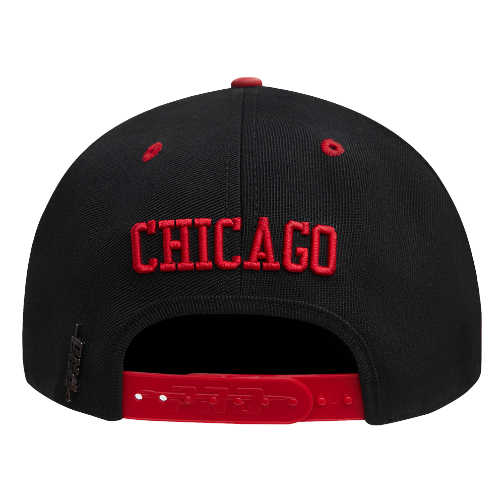 Chicago Blackhawks Pro Standard Black Retro Classic Snapback Hat product image 5, provided for visual reference and product