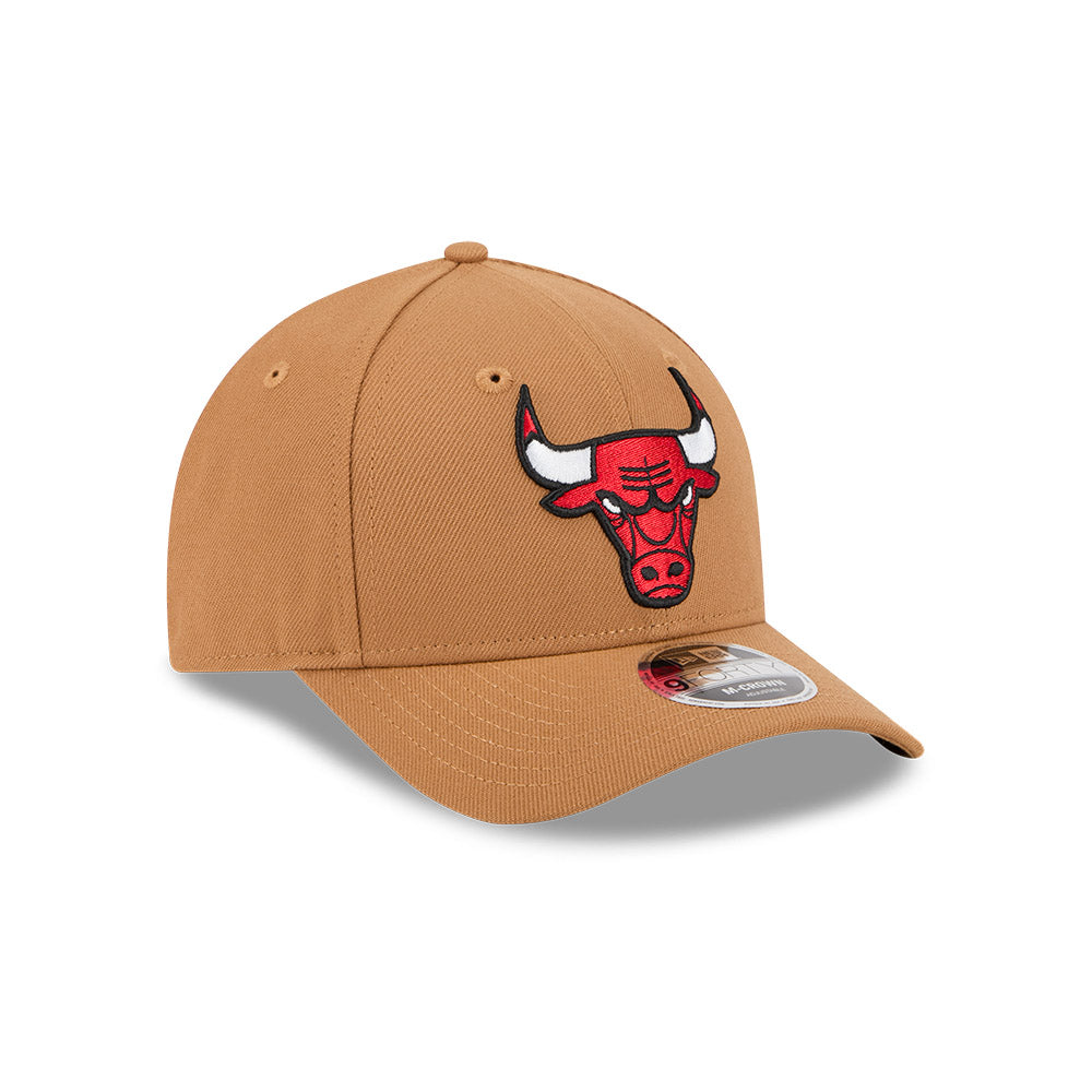 Chicago Bulls New Era 9FORTY M-Crown LBZ Khaki Adjustable Hat product image 1, provided for visual reference and product