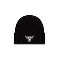 Chicago Bulls New Era Black Core Classic Cuffed Knit Hat product image 1, provided for visual reference and product detail