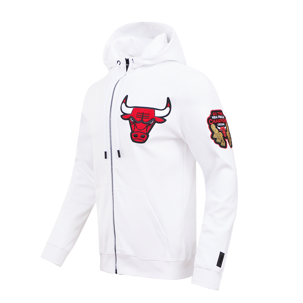 Chicago Bulls Pro Standard White Full Zip Chenille Hoodie product image 3, provided for visual reference and product detail