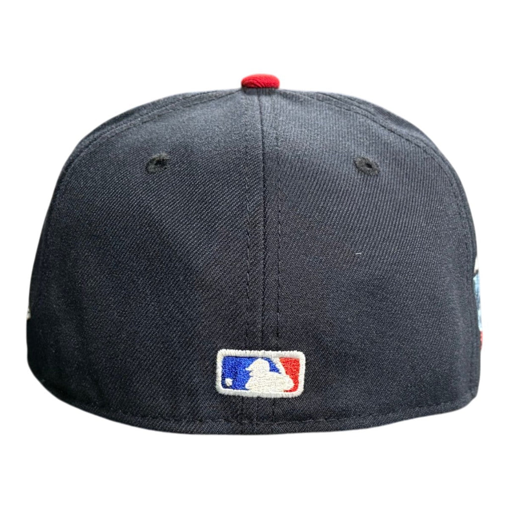 Chicago Cubs New Era 59FIFTY Navy Rock Bear Fitted Hat product image 6, provided for visual reference and product detail