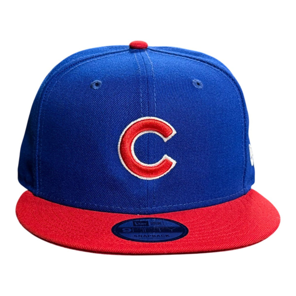 Chicago Cubs New Era 9FIFTY Red Bill Snapback Hat product image 2, provided for visual reference and product detail review