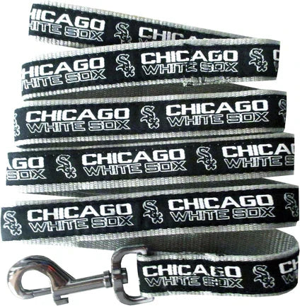 Chicago White Sox Pet Dog Leash product image 1, provided for visual reference and product detail review