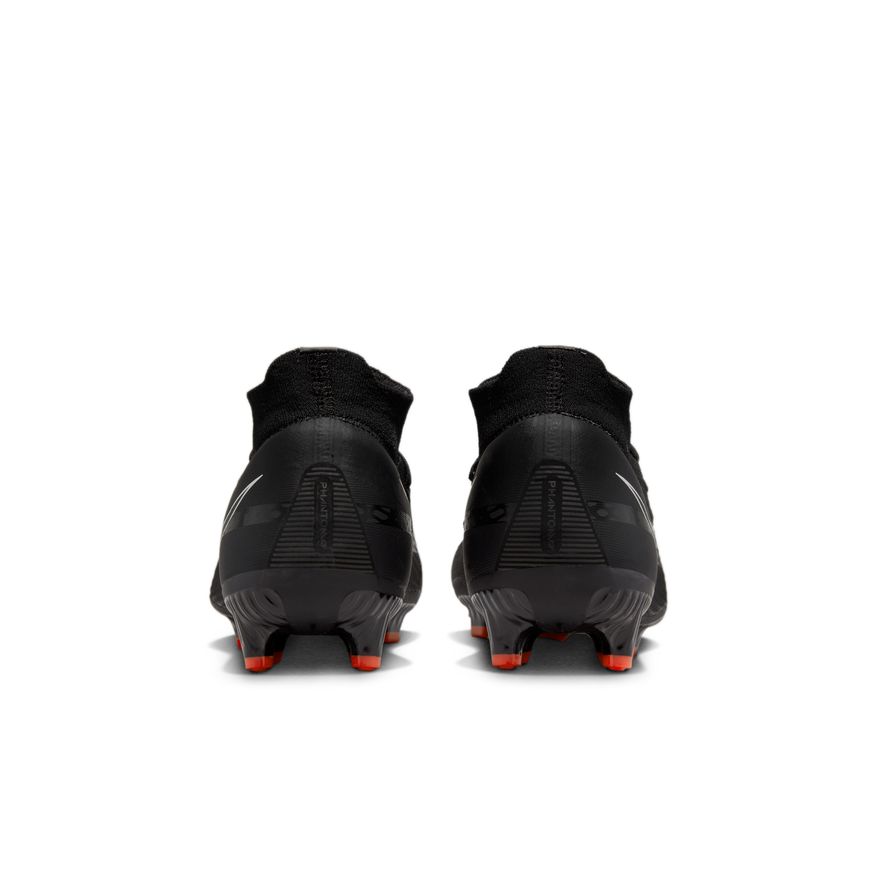 Nike Phantom GT2 Pro Dynamic Fit FG product image 4, provided for visual reference and product detail review