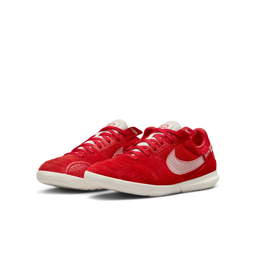 Nike Jr. Streetgato-UNIVERSITY RED/WHITE-SAIL product image 3, provided for visual reference and product detail review