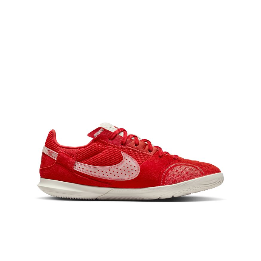 Nike Jr. Streetgato-UNIVERSITY RED/WHITE-SAIL product image 1, provided for visual reference and product detail review