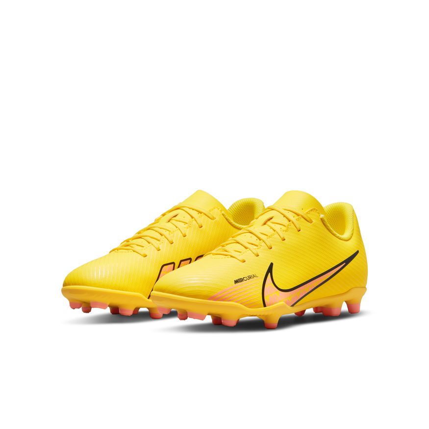 Nike Jr. Mercurial Vapor 15 Club FG/MG product image 3, provided for visual reference and product detail review