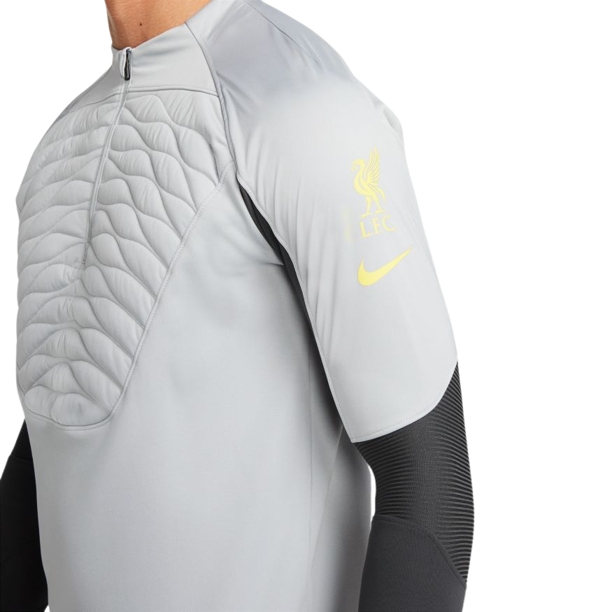 Nike Liverpool FC Strike Winter Warrior Men Therma-FIT Soccer Drill Top product image 4, provided for visual reference and