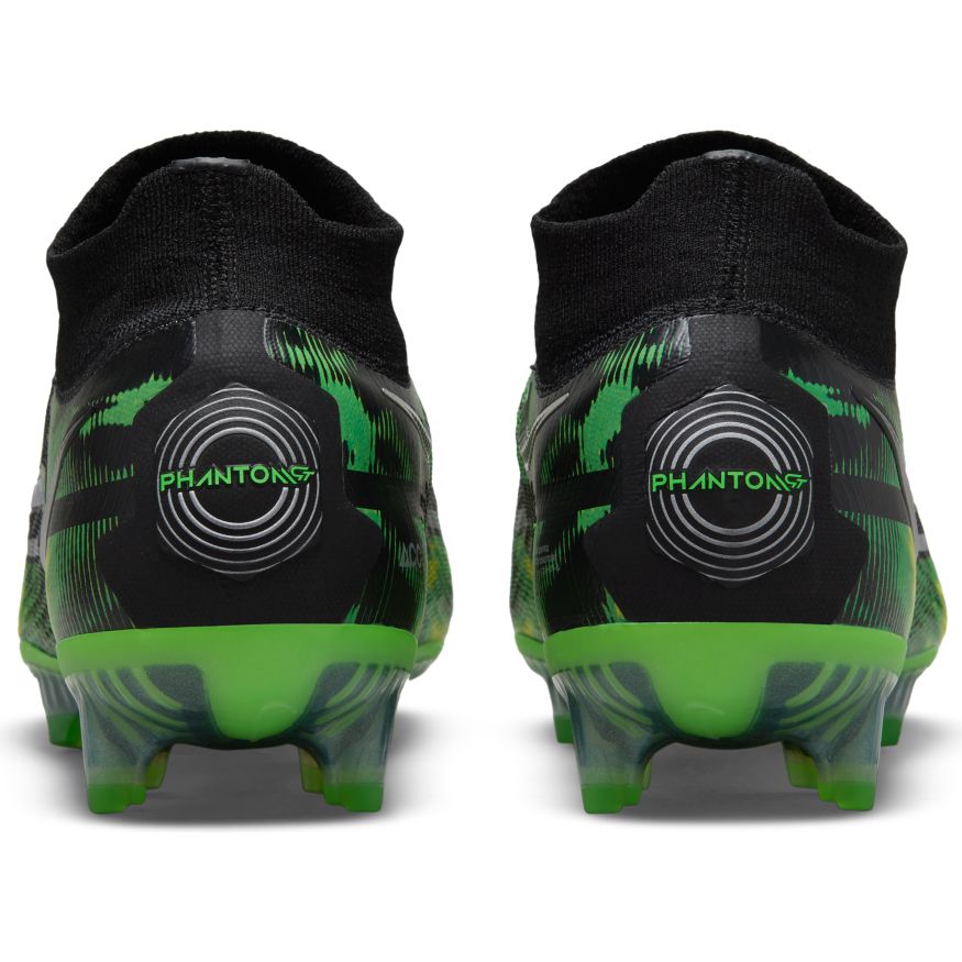 Nike Phantom GT2 Elite Dynamic Fit FG product image 4, provided for visual reference and product detail review