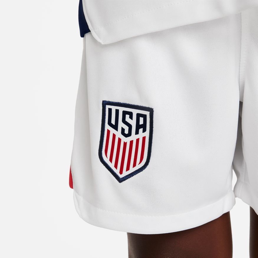 Nike Little Kid's U.S. Home Soccer Kit 2022/23 product image 4, provided for visual reference and product detail review