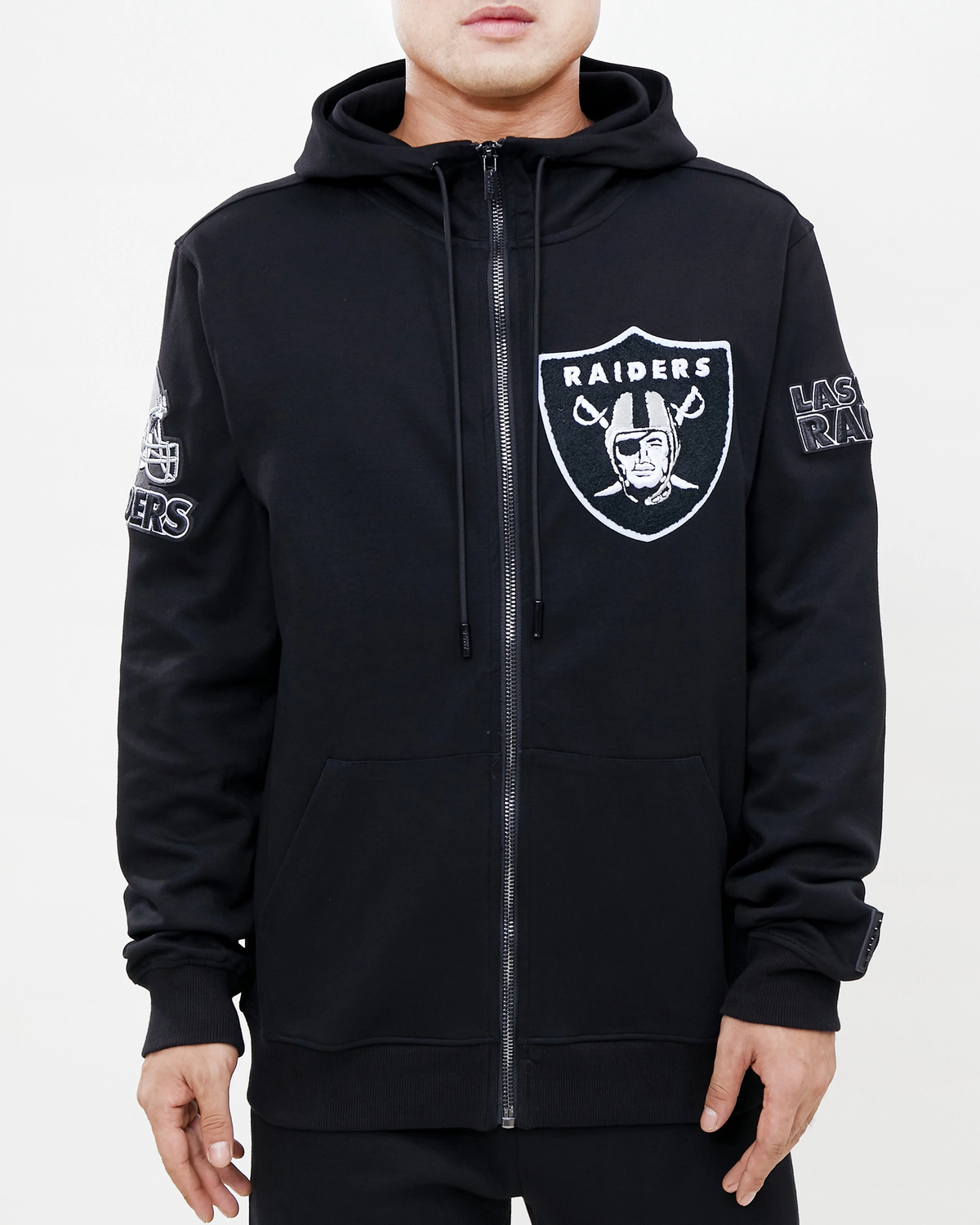 Pro Standard Las Vegas Raiders Classic Chenille Dk Fz Po Hoodie product image 1, provided for visual reference and product