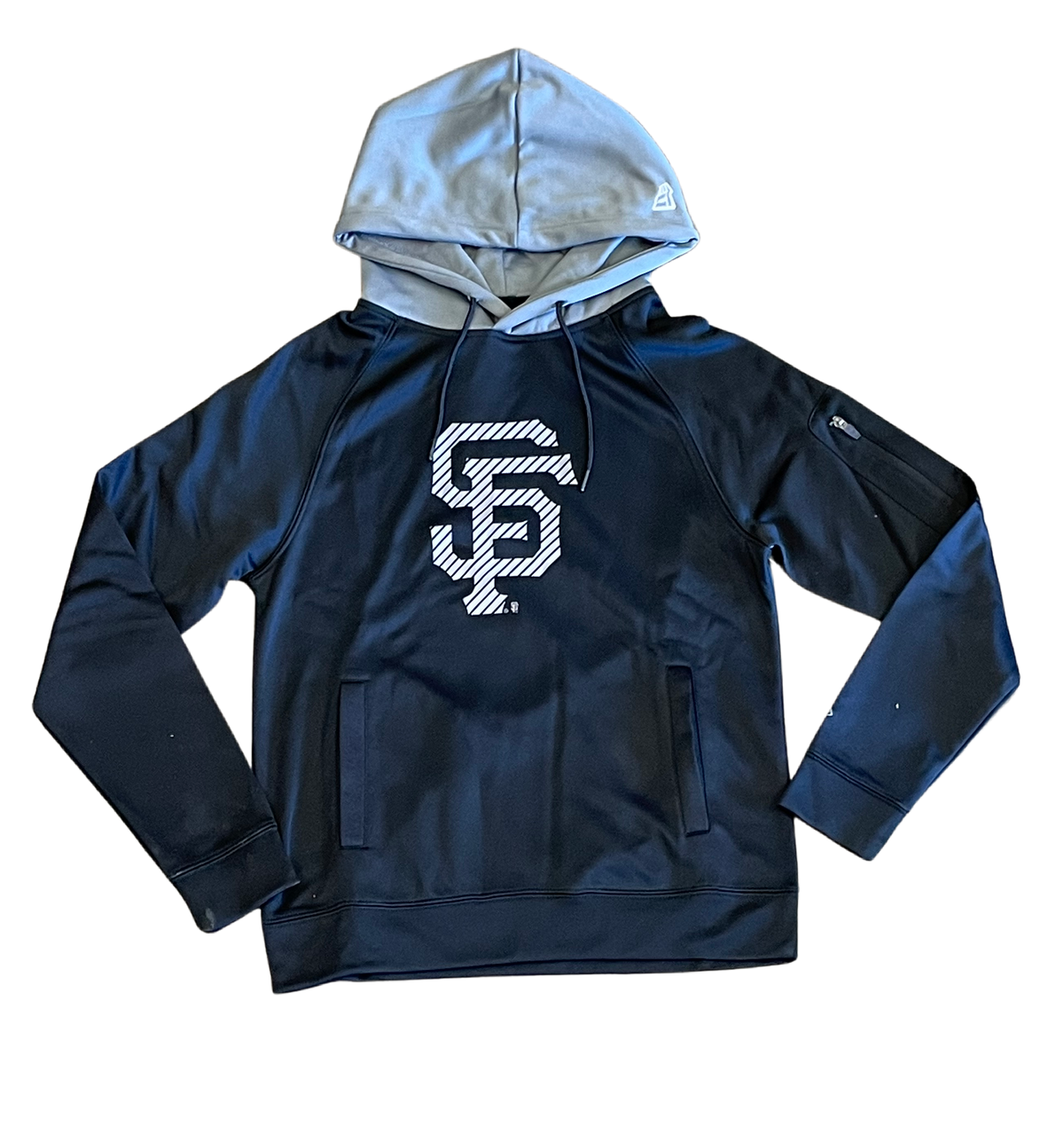 New Era Men San Francisco Giants Pullover Hoodie-Black/Grey product image 1, provided for visual reference and product