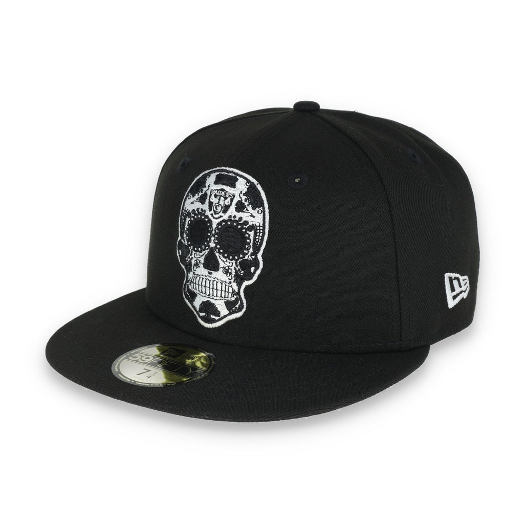 New Era Las Vegas Raiders Sugar Skull 59Fifty Fitted Hat-Black/White product image 3, provided for visual reference and