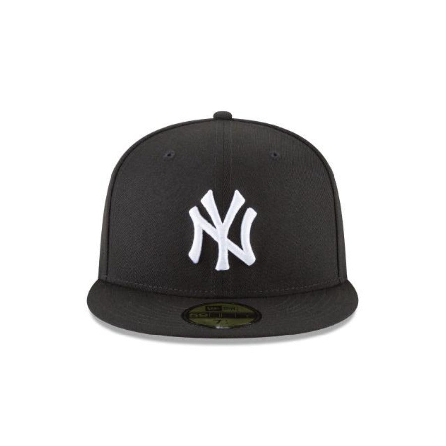 New York Yankees New Era Basic 59Fifty -Black/White product image 2, provided for visual reference and product detail review