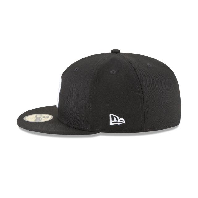 Boston Red Sox New Era Black On White 59Fifty Fitted Hat product image 3, provided for visual reference and product detail