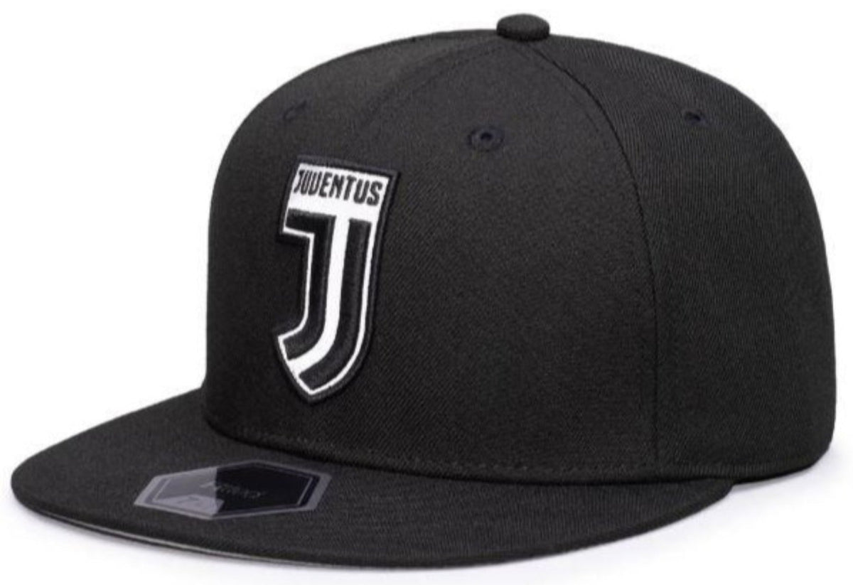 Fi Collection Juventus Braveheart Fitted Hat-Black product image 3, provided for visual reference and product detail review