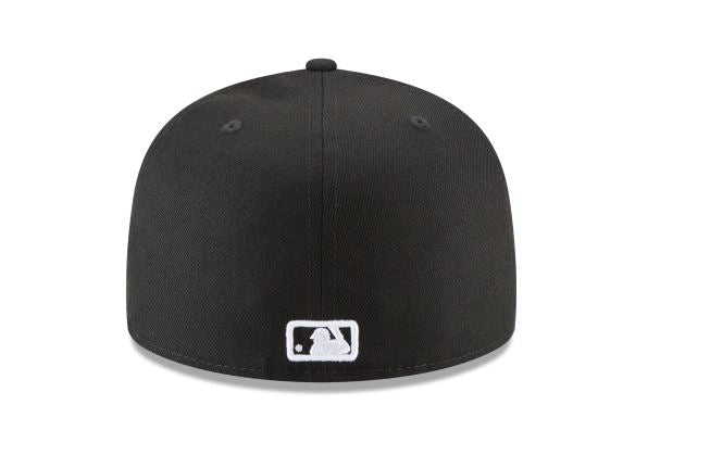 Pittsburgh Pirates New Era Basic Collection Fitted 59Fifty-Black And White product image 3, provided for visual reference