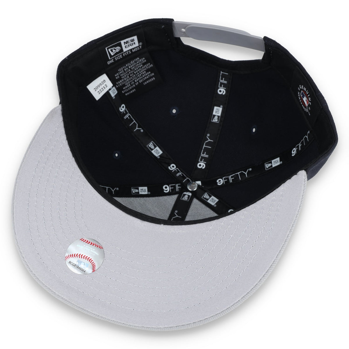 New York Yankees New Era Team Script 9FIFTY Snapback Hat - Navy product image 7, provided for visual reference and product