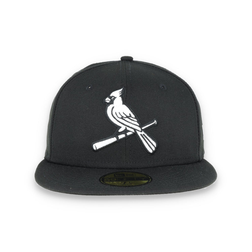 St. Louis Cardinals New Era Basic Collection Fitted 59Fifty-Black And White product image 2, provided for visual reference