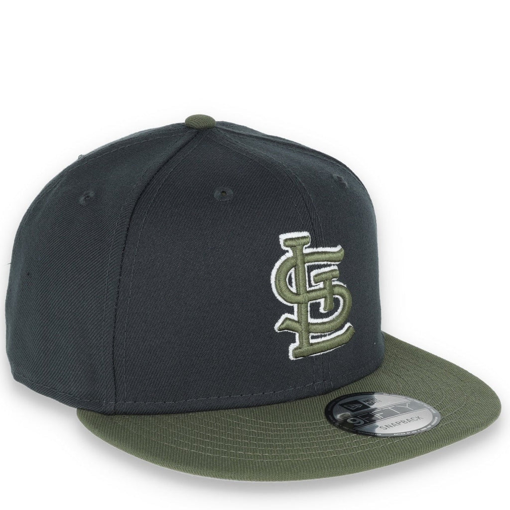 New Era St. Louis Cardinals 2-Tone Color Pack 9FIFTY Snapback Hat- Grey/Olive product image 1, provided for visual reference