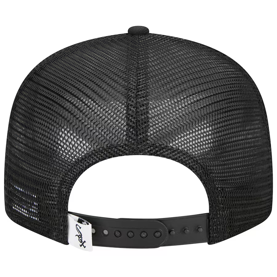 New Era Chicago White Sox Trucker 9FIFTY Snapback Hat - Black/White product image 5, provided for visual reference and
