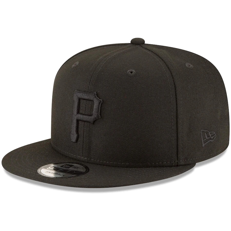 Pittsburgh Pirates New Era Black on Black 9FIFTY Team Snapback Adjustable Hat - Black product image 1, provided for visual