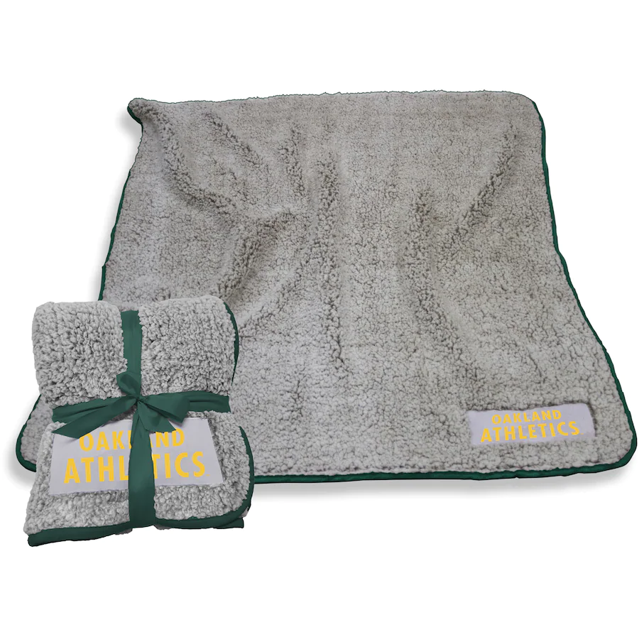 Oakland A's Giants Frosty Fleece product image 1, provided for visual reference and product detail review