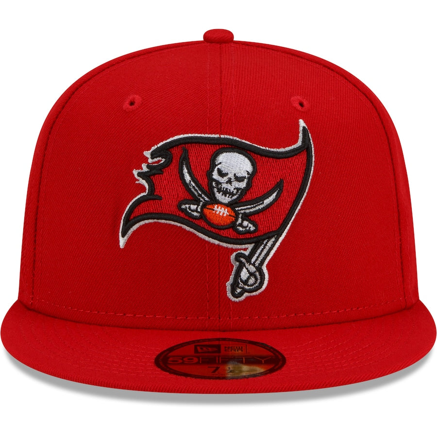 New Era Tampa Bay Buccaneers Xxxvii Superbowl Patch 9Fifty Fitted-Red product image 2, provided for visual reference and