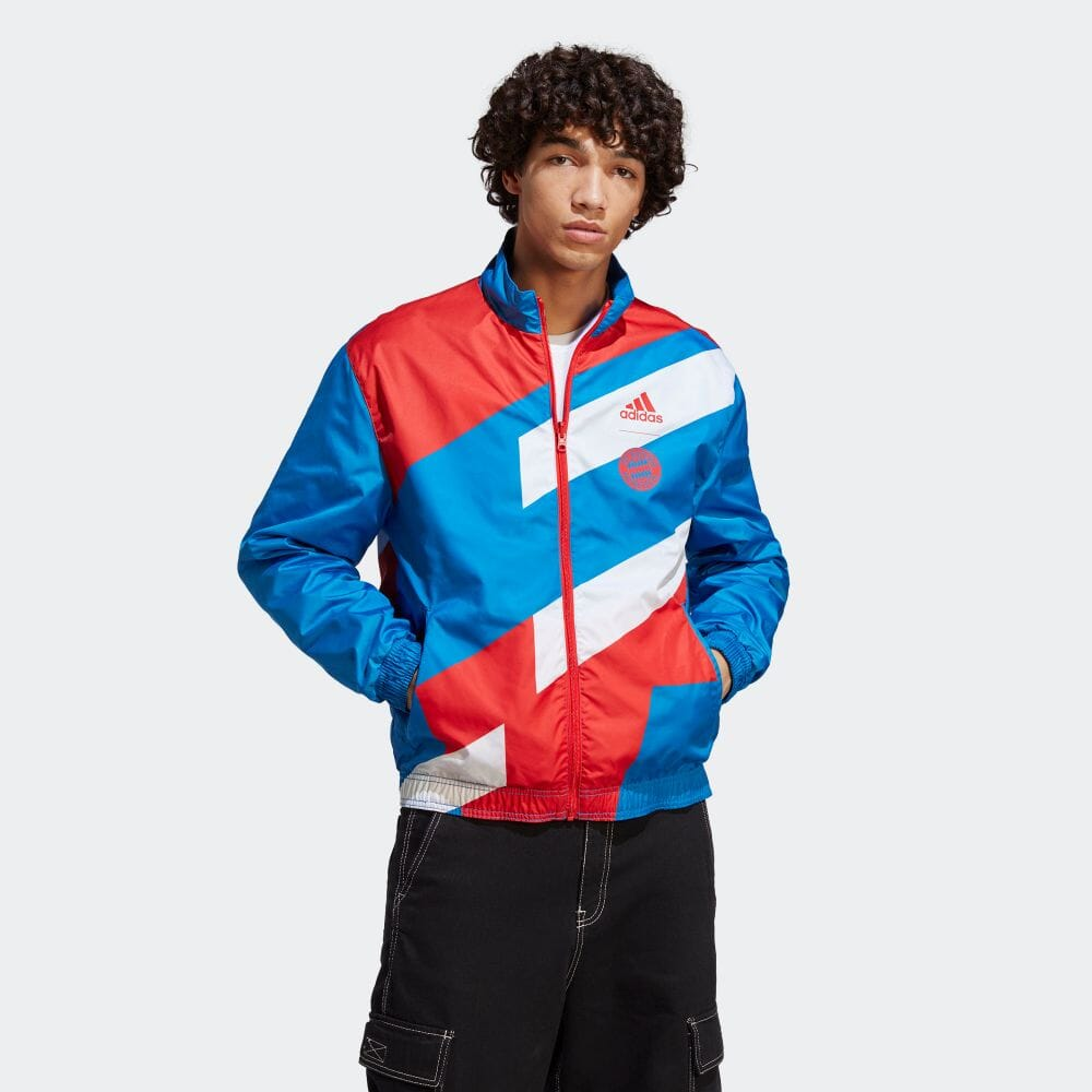 Adidas FC Bayern Anthem Jacket / FC Bayern Anthem Jacket product image 2, provided for visual reference and product detail